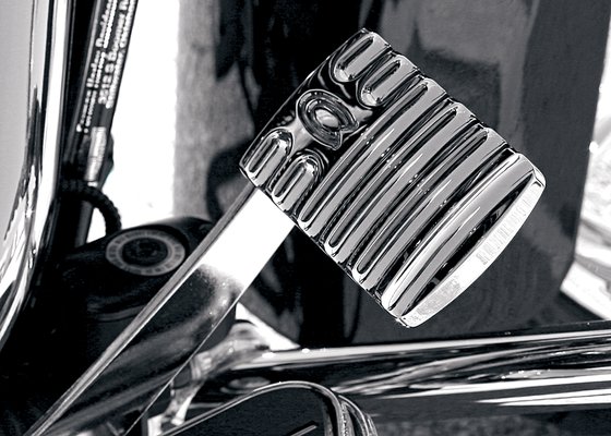 ROAD KING (1994 - 2022) finned chrome brake pedal | COVINGTONS