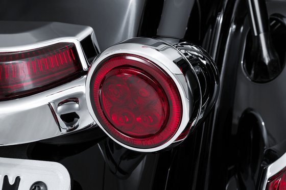 SOFTAIL FAT BOY (2018 - 2022) "rear chrome/red light fang" | CIRO