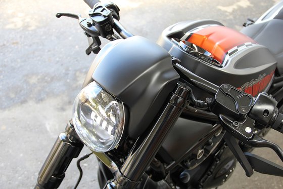 V-ROD W (2007 - 2010) headlight mask vrod bk | CULT WERK