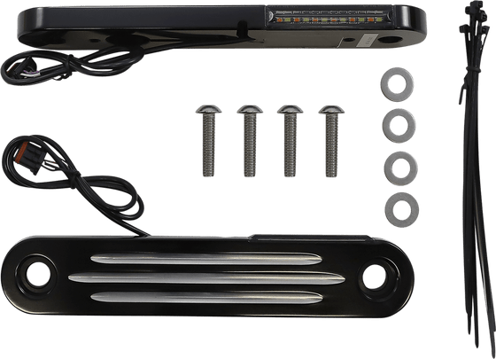 ROAD KING CLASSIC (1998 - 2019) dynamic strip light for flht control | CUSTOM DYNAMICS