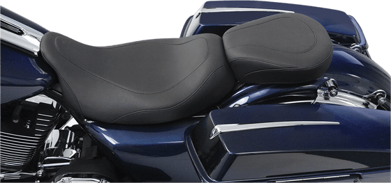 SCREAMIN EAGLE ROAD KING CVO (2008 - 2014) wide tripper solo seat with smooth stitch brown for harley dresser/touring (2008-2019) | MUSTANG