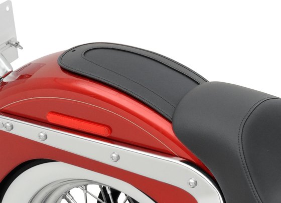 SOFTAIL CROSS BONES (2008 - 2011) smooth rear fender protector | DRAG SPECIALTIES SEATS