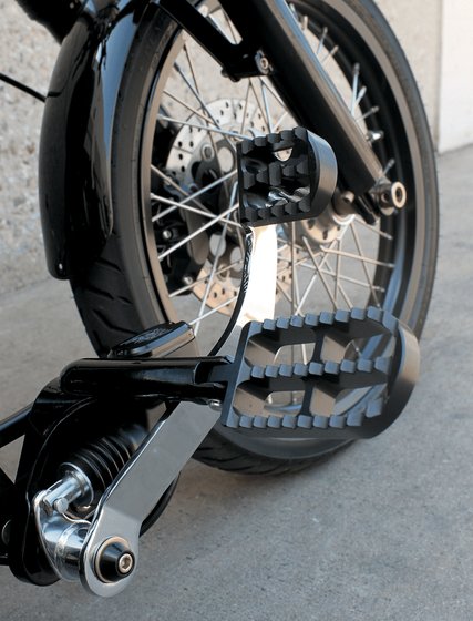 SOFTAIL STANDARD (1985 - 2022) serrated black brake pedal cover | JOKER MACHINE