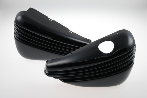 Sportster 883 (2006 - 2009) bobber black side panels for xl motorcycles | CULT WERK