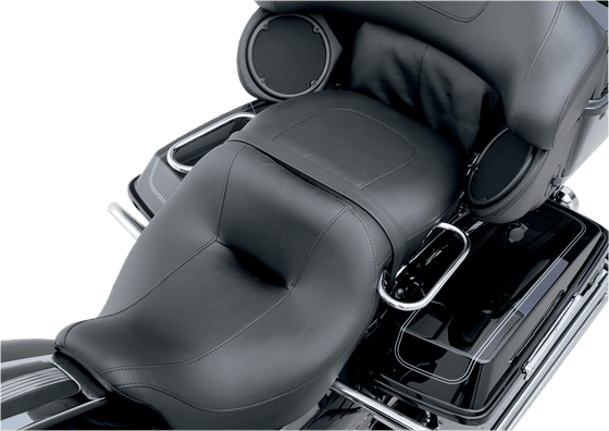 ROAD KING CUSTOM (2004 - 2007) passenger hand rail | DRAG SPECIALTIES