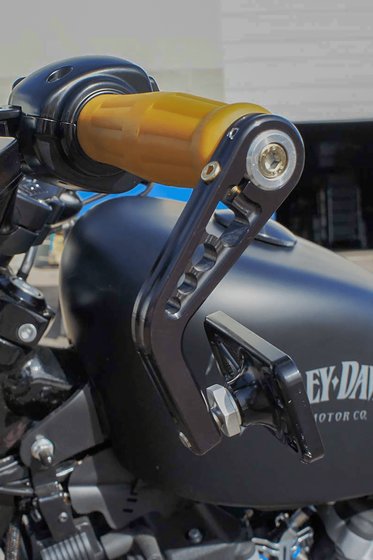 VRSCR (2006 - 2007) radial rubber handlebar grips | JOKER MACHINE