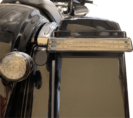 ELECTRA GLIDE STANDARD POLICE (2019 - 2022) chrome/smoke license plate frame light | CUSTOM DYNAMICS