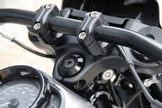 NIGHT ROD SPECIAL (2008 - 2017) handlebar riser for vrod | CULT WERK