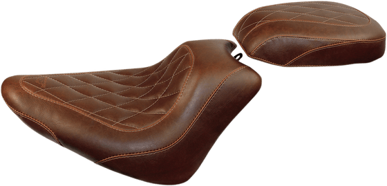 SOFTAIL BLACKLINE (2011 - 2013) wide tripper solo diamond stitched brown seat | MUSTANG