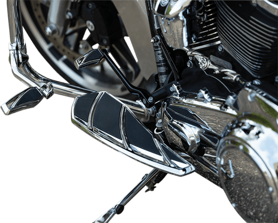 FREEWHEELER (2015 - 2022) phantom drive floorboard | KURYAKYN