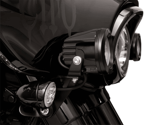 STREET GLIDE SPECIAL (2014 - 2022) tac-10 spot lights in black | CIRO