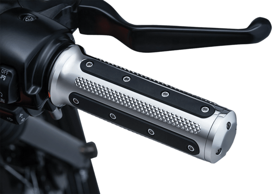 ROAD GLIDE LIMITED CLASSIC (1998 - 2007) heavy industry chrome grips | KURYAKYN