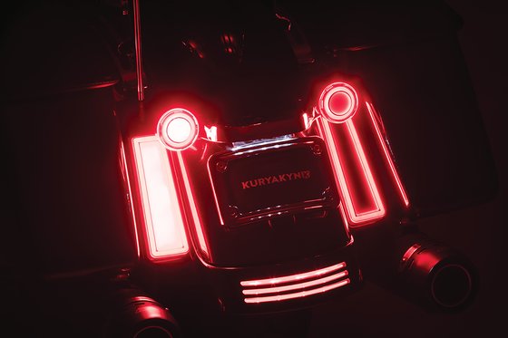 STREET GLIDE SPECIAL (2014 - 2022) tracer red lights panel | KURYAKYN