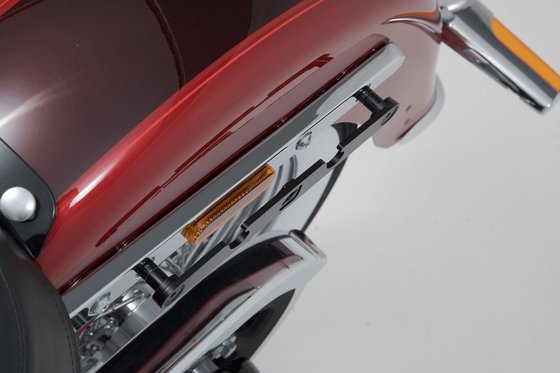 SOFTAIL DELUXE (2018 - 2020) legend left side saddlebag system | SW-MOTECH