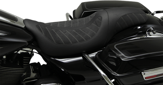 ROAD GLIDE LIMITED CLASSIC (2008 - 2022) solo and 2-up black seats for harley dresser/touring | MUSTANG