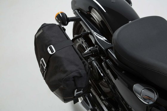 SPORTSTER SEVENTY-TWO (2012 - 2016) lc side bag system legend black | SW-MOTECH