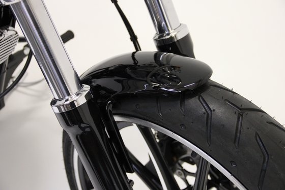 CVO PRO STREET BREAKOUT (2016 - 2017) custom black front fender | CULT WERK