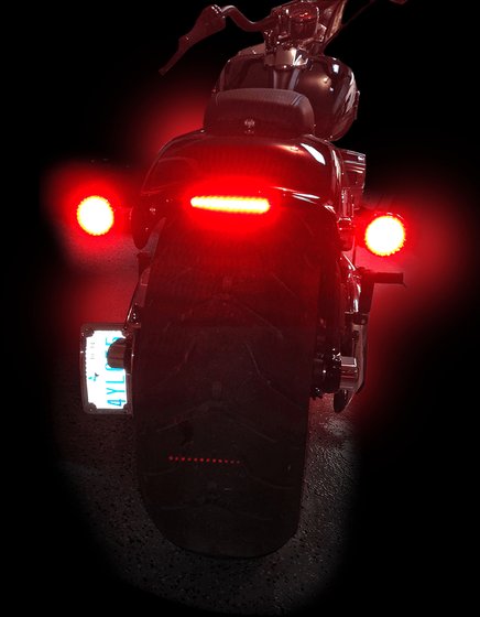 CVO PRO STREET BREAKOUT (2016 - 2017) led brake light bar | CUSTOM DYNAMICS