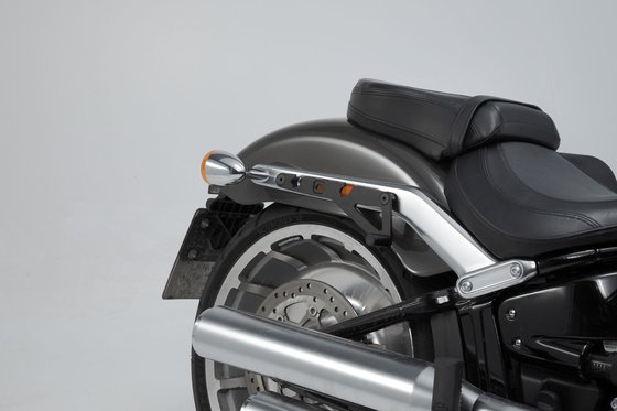 SOFTAIL FAT BOY (2018 - 2022) legend left side saddlebag system | SW-MOTECH