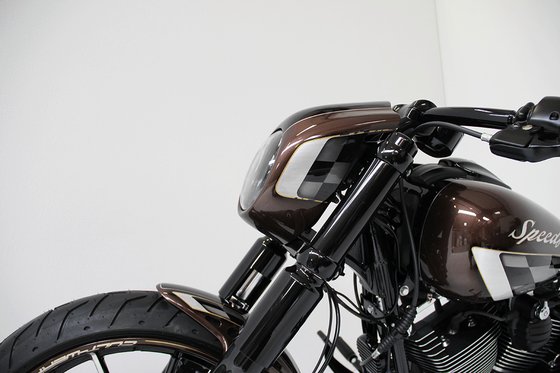 SOFTAIL CVO BREAKOUT (2013 - 2014) cvo breakout headlight kit | CULT WERK