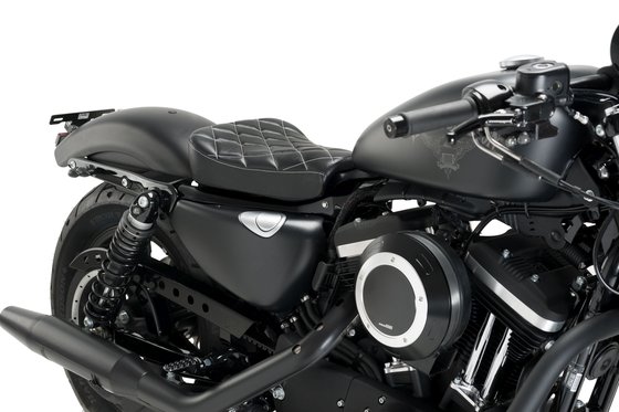 SPORTSTER IRON (2010 - 2022) sportster seat in black | CUSTOM ACCES - MOTOACCES