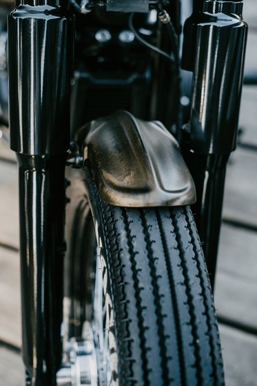 SOFTAIL STREET BOB (2018 - 2022) old school black front fender | CULT WERK