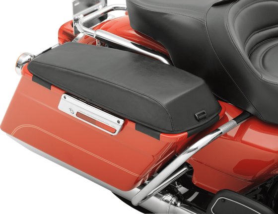 CVO ROAD GLIDE SCREAMIN EAGLE/ULTRA (2000 - 2012) universal saddlebag lid covers | SADDLEMEN