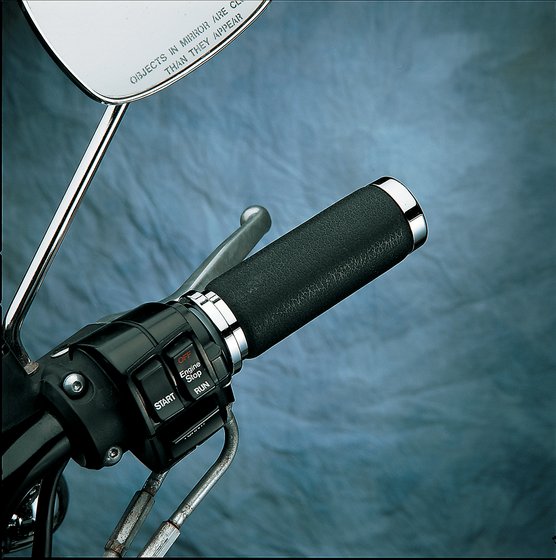 CVO STREET GLIDE (2010 - 2012) textured foam grips with throttle by wire (tbw) | DRAG SPECIALTIES