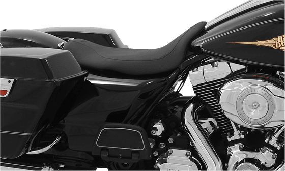 ROAD GLIDE CUSTOM (2010 - 2022) solo runaround seat | MUSTANG