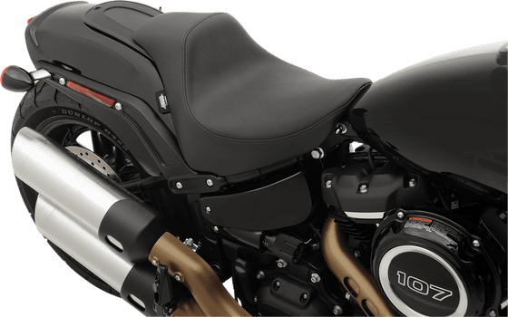 SOFTAIL FAT BOY (2018 - 2022) lygus sparnas 2018-2019 m. gatvės modeliams | DRAG SPECIALTIES SEATS