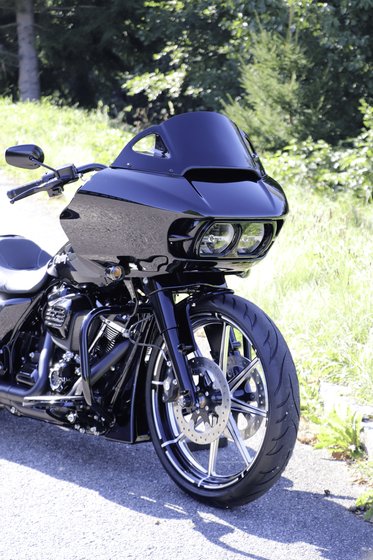 ROAD GLIDE SPECIAL (2019 - 2022) priekinio žibinto kaukė blogas bk | CULT WERK