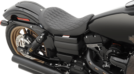 DYNA LOW RIDER (2006 - 2017) žema solo deimanto stiliaus sėdynė | DRAG SPECIALTIES SEATS