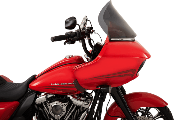 ROAD GLIDE CUSTOM (2015 - 2022) "pro touring flare" priekinis stiklas harley road glide (15") - tamsiai dūminis | KLOCK WERKS