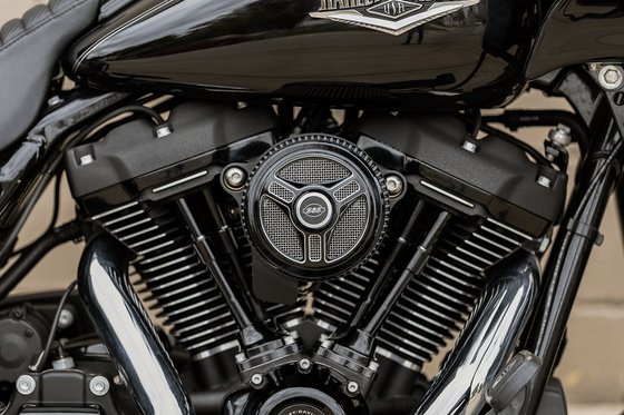 SOFTAIL STREET BOB (2018 - 2022) trijų stipinų oro valytuvo dangtelis | S&S CYCLE