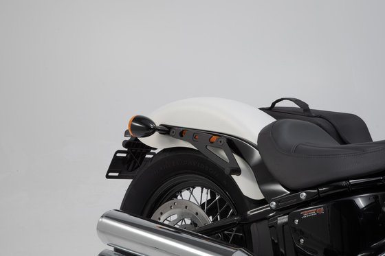 SOFTAIL SLIM (2018 - 2021) legend left side saddlebag system | SW-MOTECH