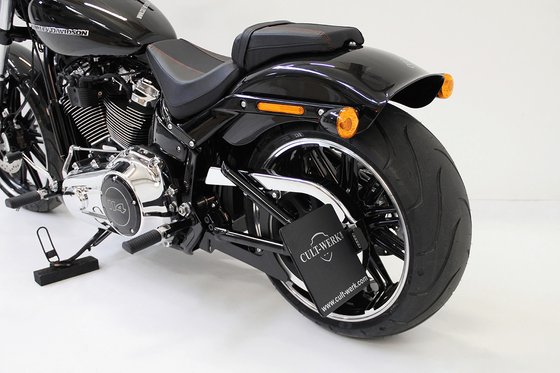 SOFTAIL DESTROYER (2019 - 2020) license plate bracket | CULT WERK